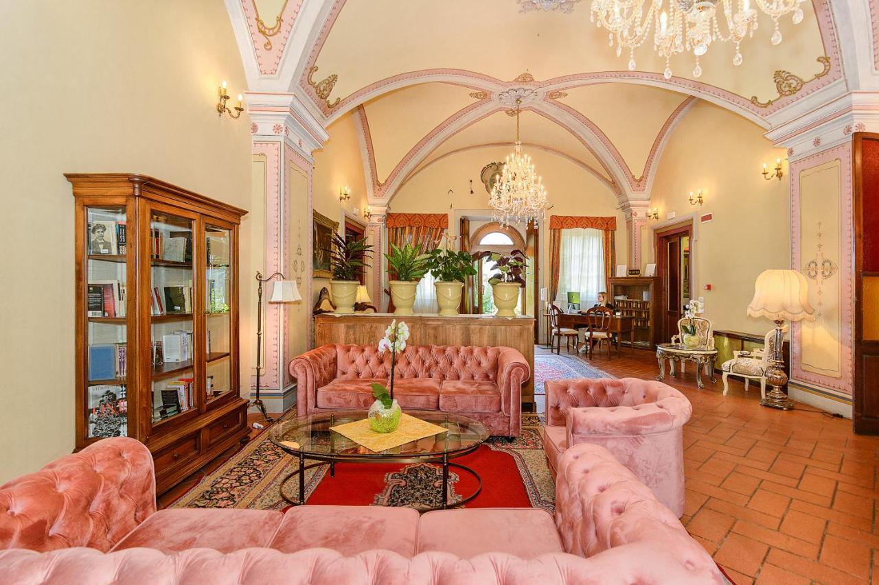 Hotel Villa San Michele Лука Екстериор снимка