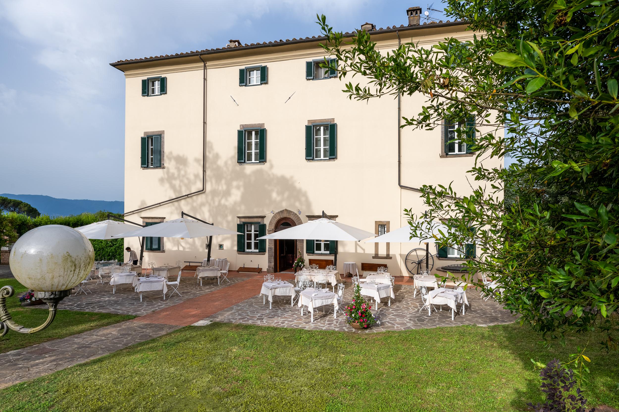 Hotel Villa San Michele Лука Екстериор снимка